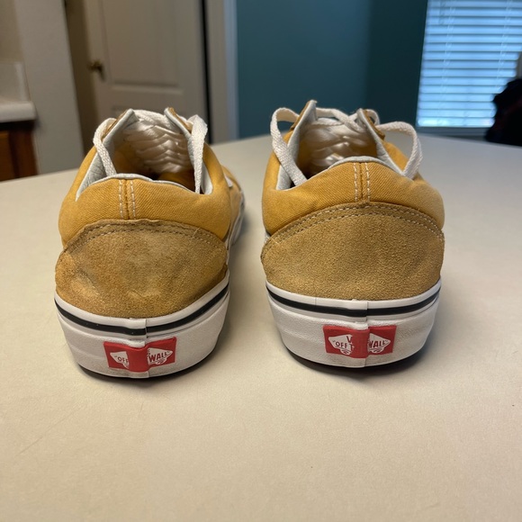 Vans - Unisex Old Skool mustard yellow suede / canvas sneakers - Picture 5 of 9